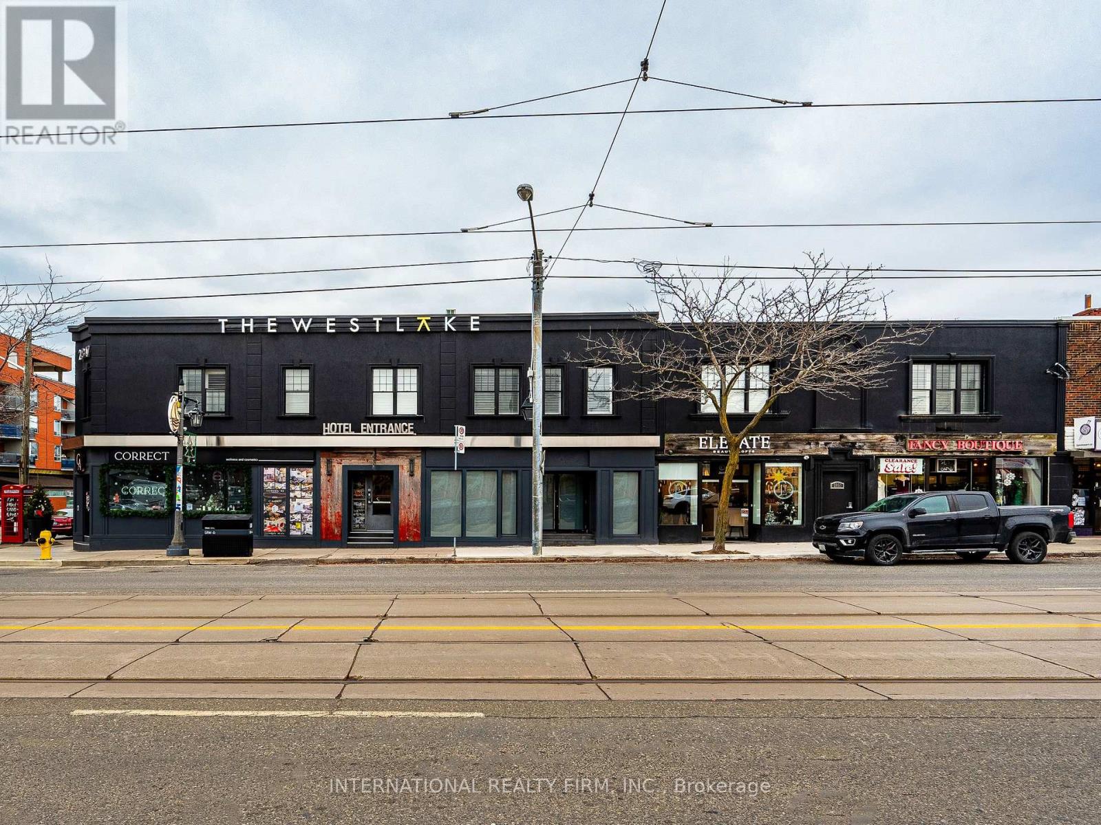 2847 Lake Shore Blvd W, Toronto, Ontario  M8V 1H8 - Photo 2 - W8032224