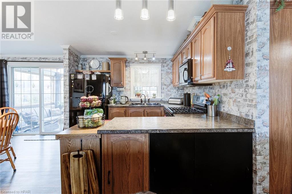 420 Tremaine Avenue S Unit# 17, Listowel, Ontario  N4W 3G9 - Photo 13 - 40534666