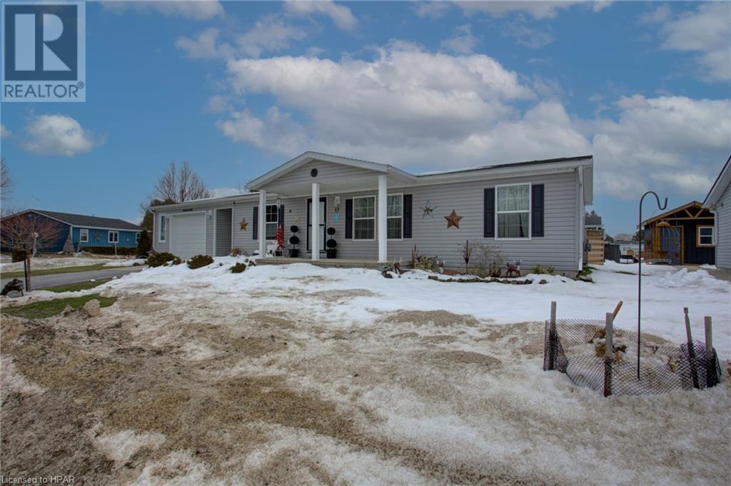 420 Tremaine Avenue S Unit# 17, Listowel, Ontario  N4W 3G9 - Photo 2 - 40534666