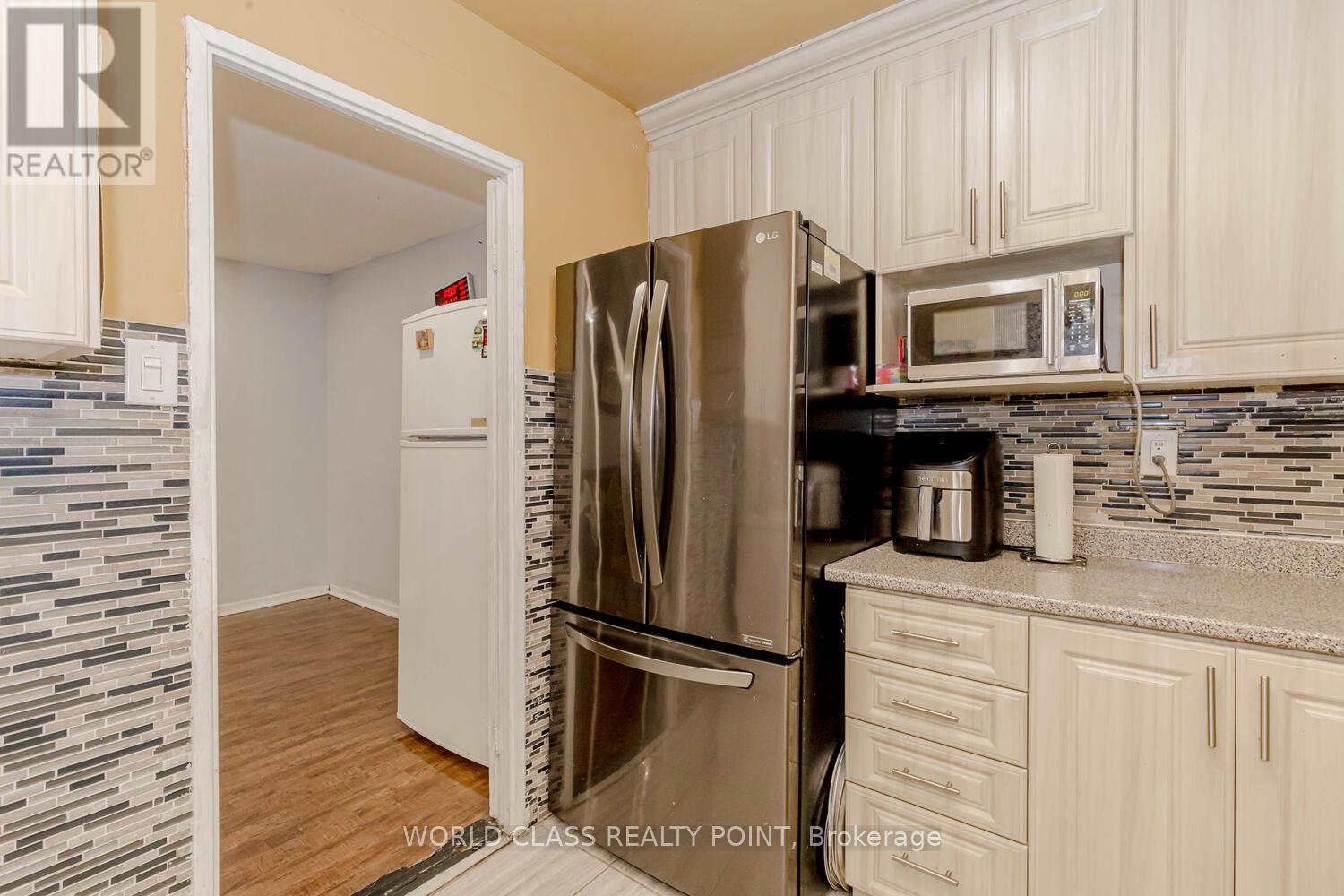 #104 -3555 Derry Rd E, Mississauga, Ontario  L4T 1B2 - Photo 15 - W8032502