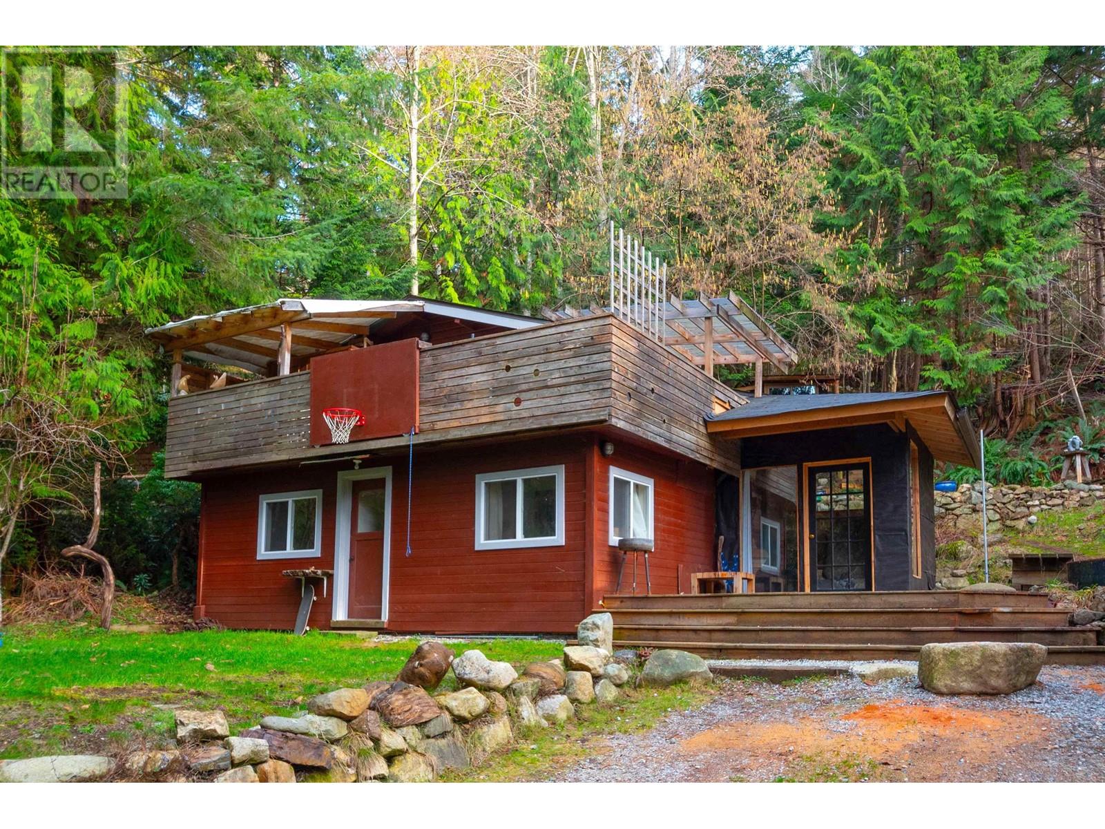 1467 Tunstall Boulevard, Bowen Island, British Columbia  V0N 1G2 - Photo 3 - R2845451