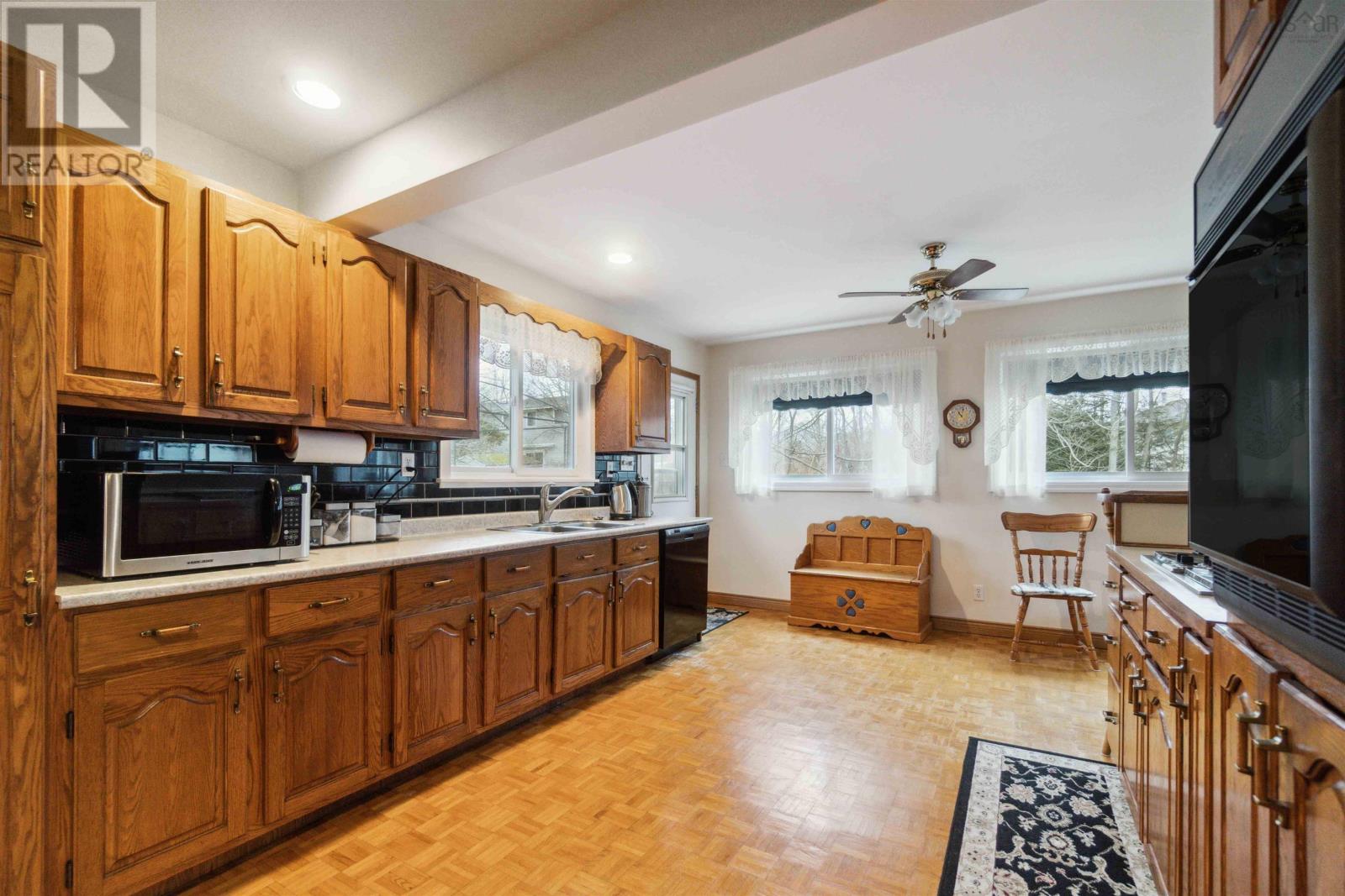 41 Stuart Harris Drive, Dartmouth, Nova Scotia  B2W 3Z4 - Photo 12 - 202401863