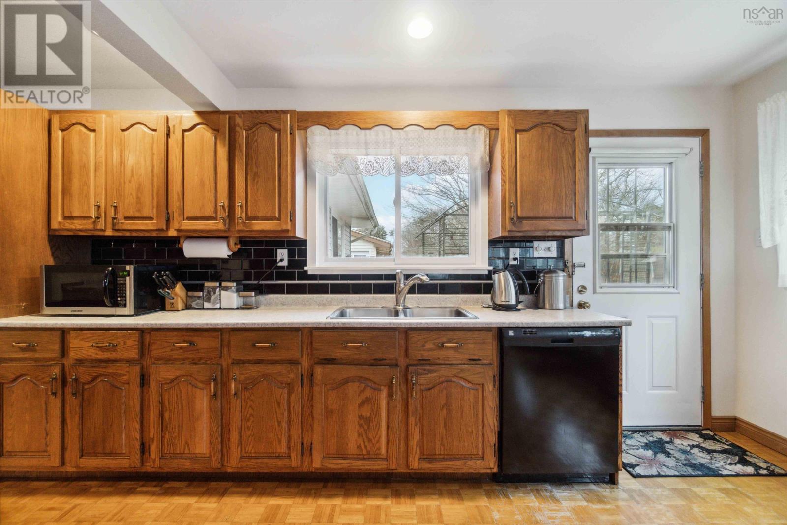 41 Stuart Harris Drive, Dartmouth, Nova Scotia  B2W 3Z4 - Photo 13 - 202401863