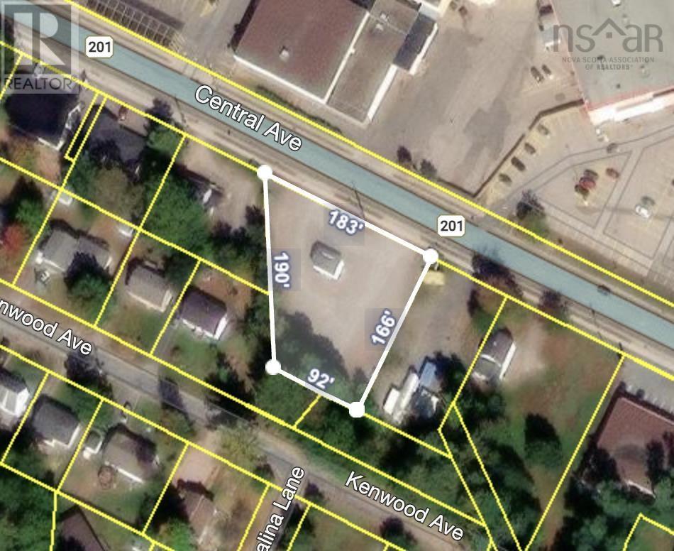 994 Central Avenue, Greenwood, Nova Scotia  B0P 1R0 - Photo 2 - 202401890