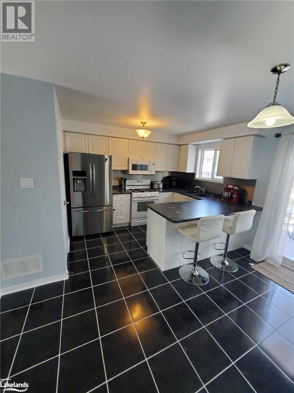 22 Silversands Crescent, Wasaga Beach, Ontario  L9Z 1P8 - Photo 11 - 40535122