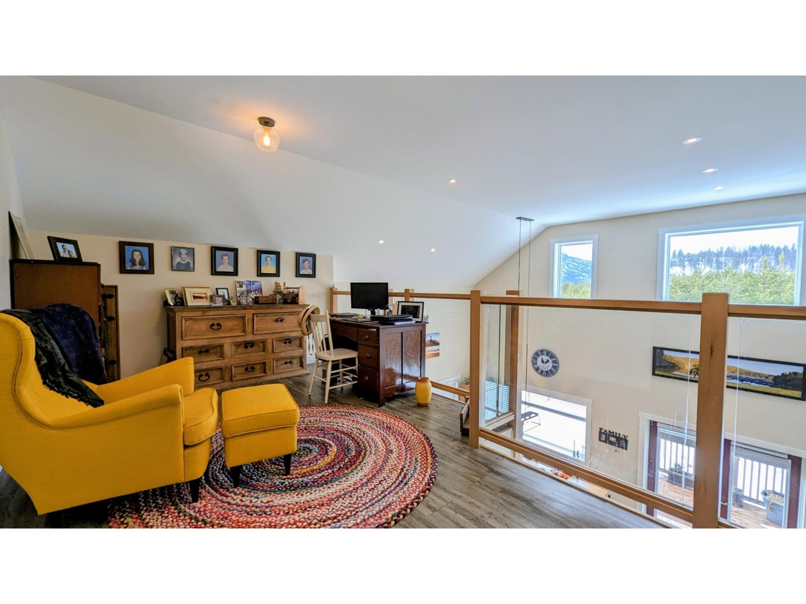 527 Forest Crowne Drive, Marysville, British Columbia  V1A 3G4 - Photo 6 - 2474756