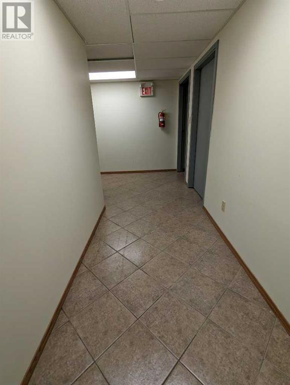Main Floor, 524 3 Street Se, Medicine Hat, Alberta  T1A 0H3 - Photo 42 - A2048107