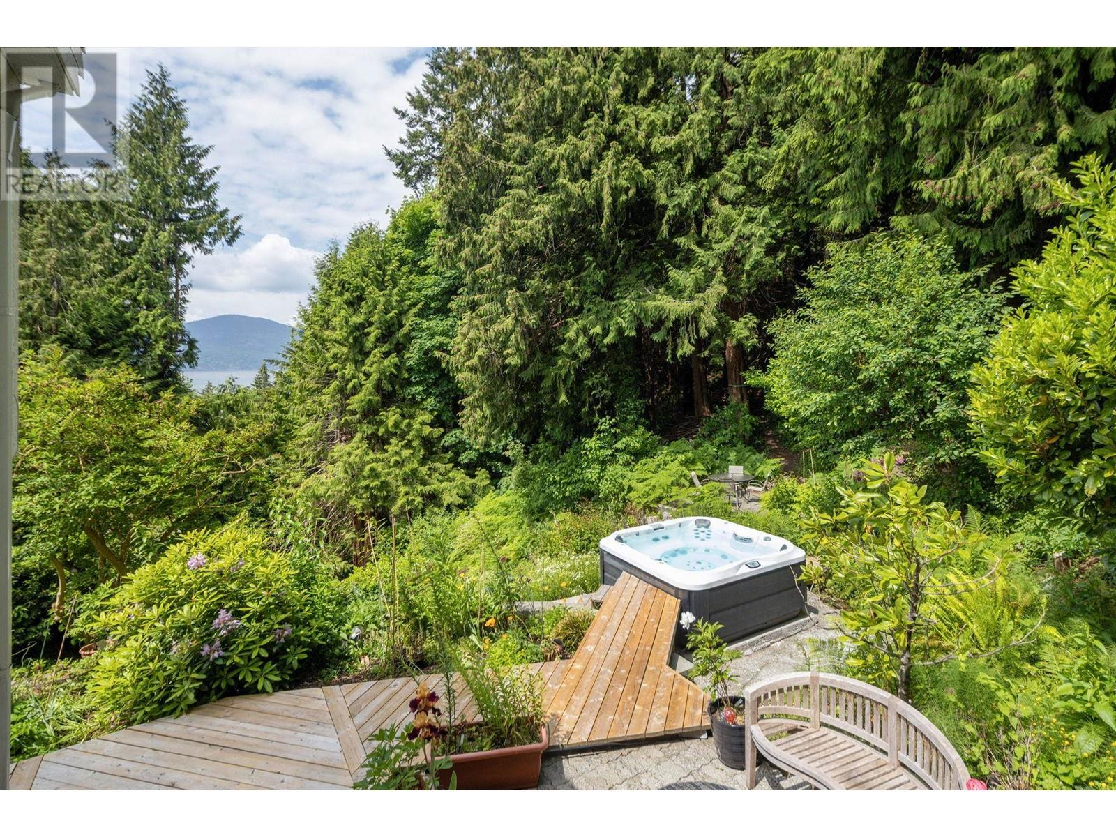 195 Isleview Place, Lions Bay, British Columbia  V0N 2E0 - Photo 32 - R2845767