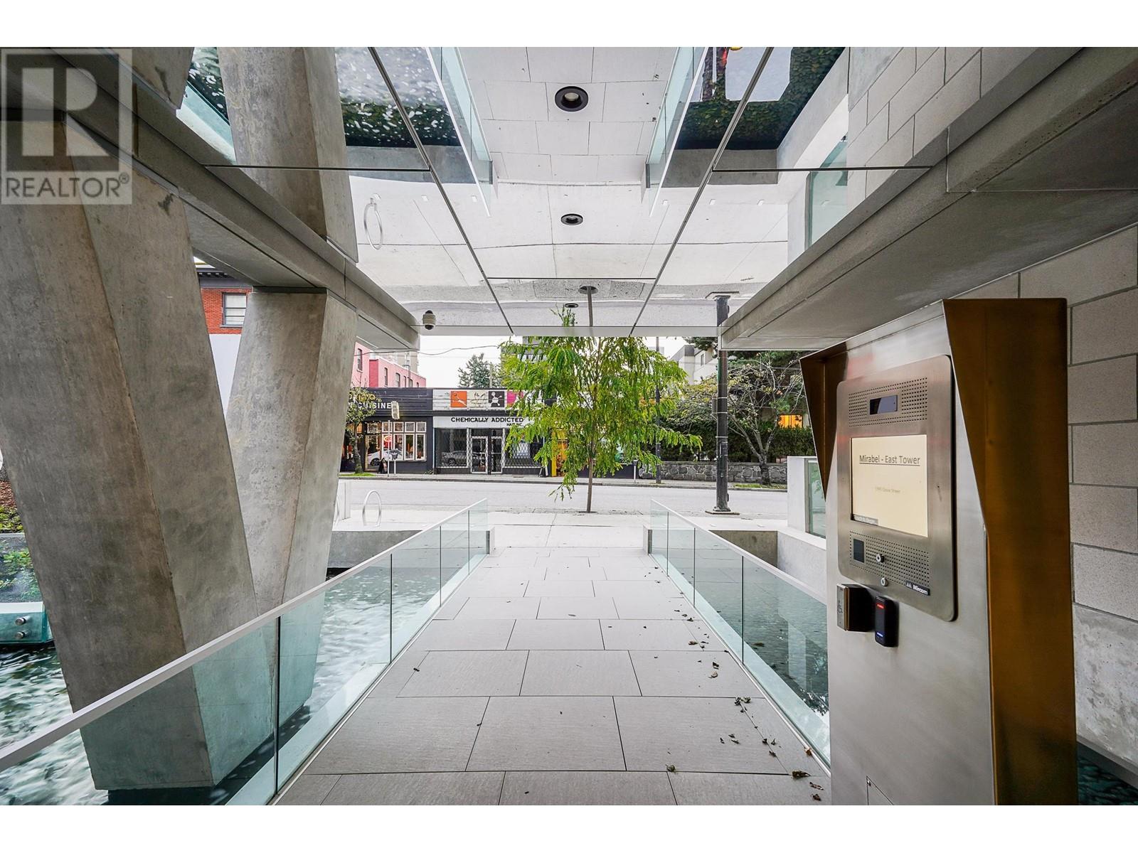 401 1365 Davie Street, Vancouver, British Columbia  V6E 1N5 - Photo 4 - R2845805