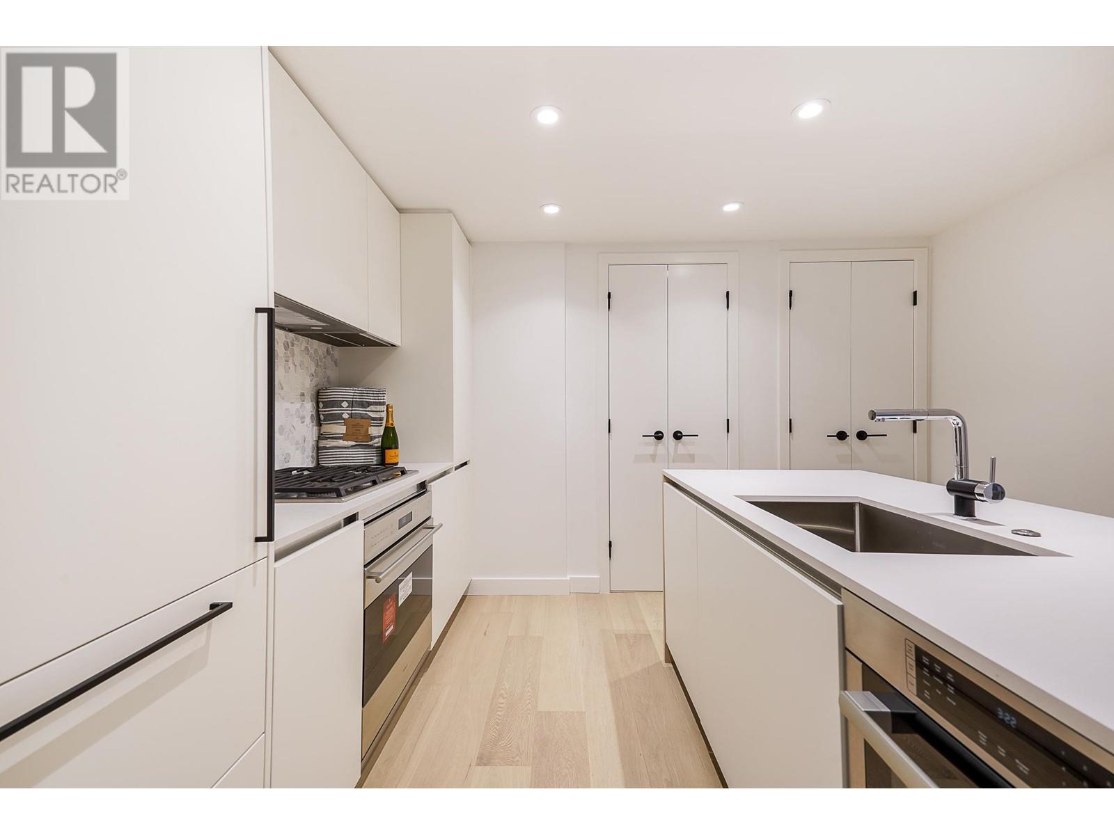 401 1365 Davie Street, Vancouver, British Columbia  V6E 1N5 - Photo 9 - R2845805