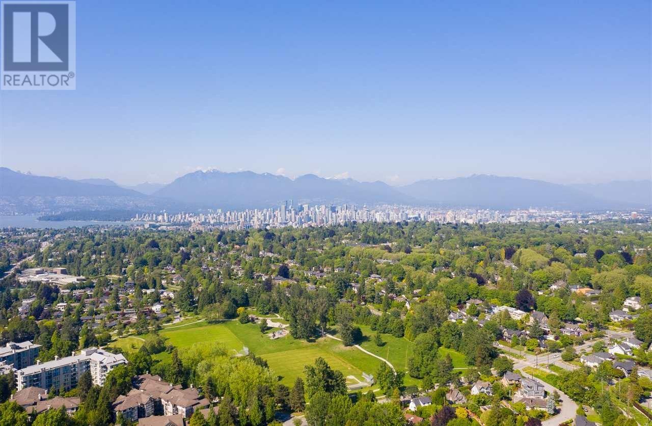 1963 W 35th Avenue, Vancouver, British Columbia  V6M 1H8 - Photo 2 - R2845789