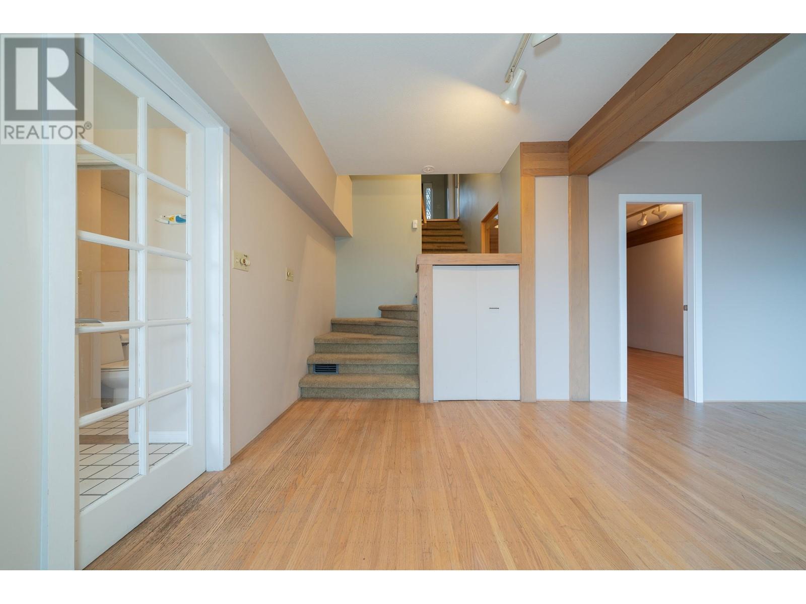 1963 W 35th Avenue, Vancouver, British Columbia  V6M 1H8 - Photo 26 - R2845789