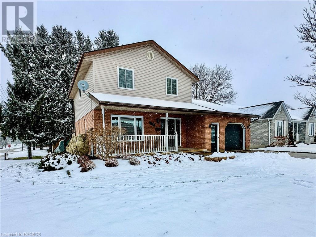 1 West River Road, Walkerton, Ontario N0G 2V0 (26466866) Royal LePage