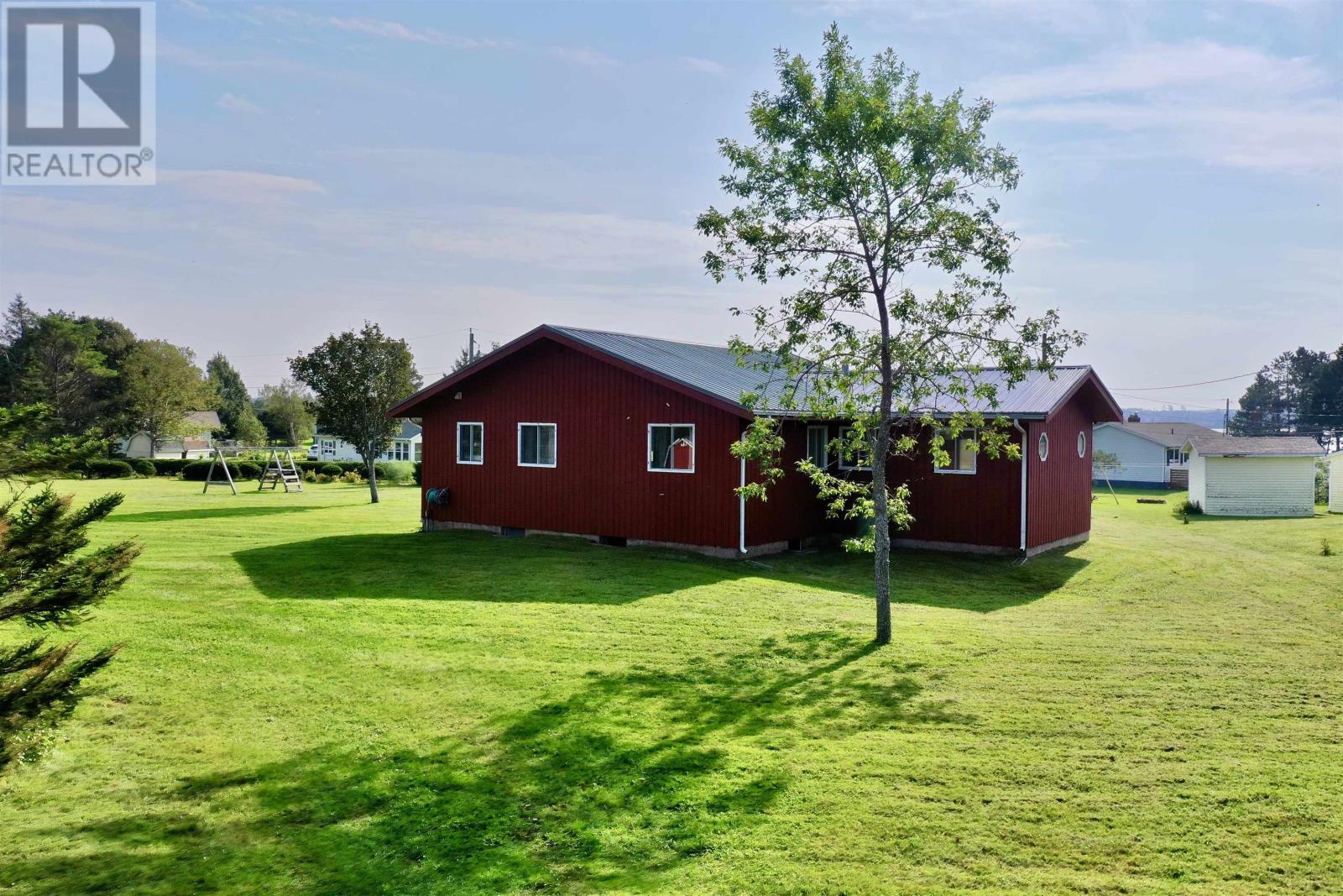 26 Shawn Park Road, Stanhope, Prince Edward Island  C0A 1P0 - Photo 2 - 202401951