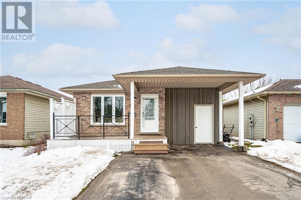 674 Perry Street, Fergus, Ontario  N1M 2R4 - Photo 1 - 40535736