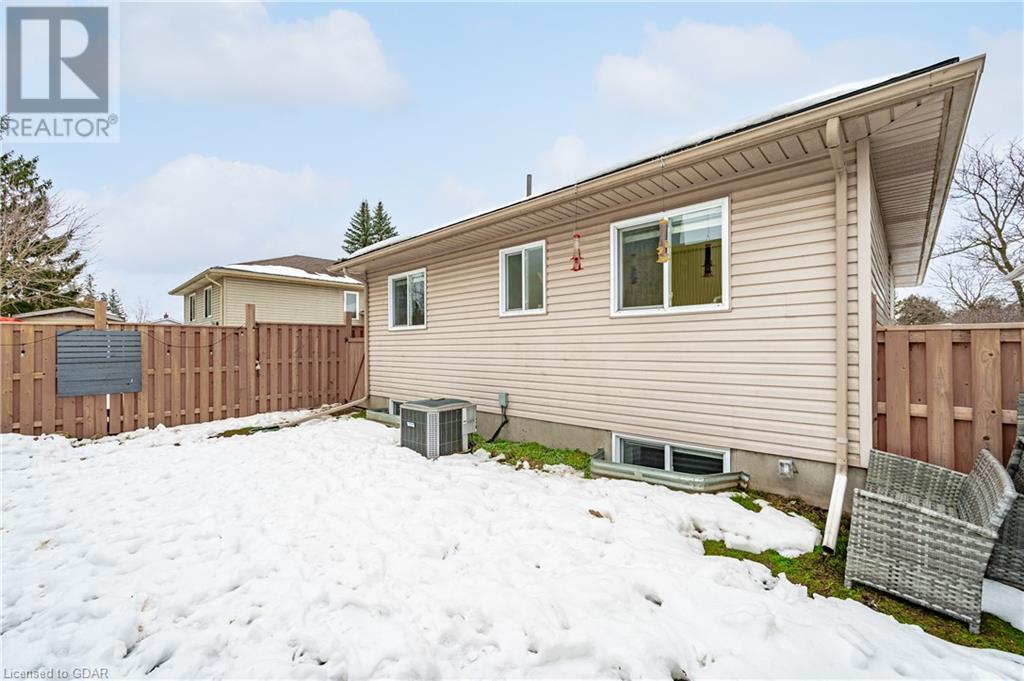 674 Perry Street, Fergus, Ontario  N1M 2R4 - Photo 43 - 40535736