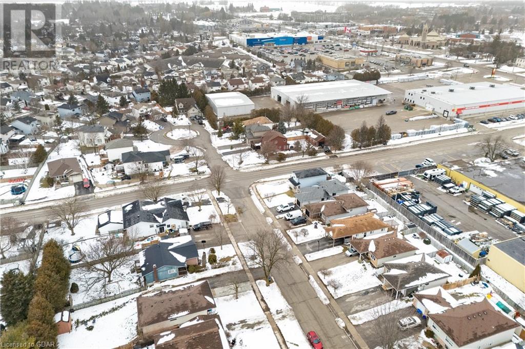 674 Perry Street, Fergus, Ontario  N1M 2R4 - Photo 49 - 40535736