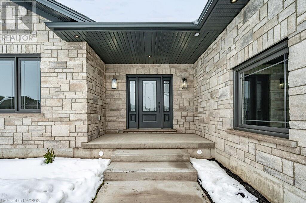 105 Dougs Crescent, Mount Forest, Ontario  N0G 2L2 - Photo 7 - 40535798