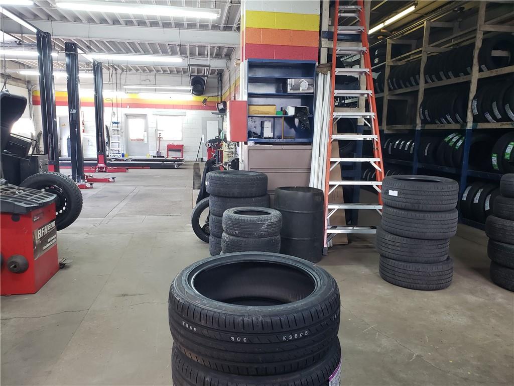 1250 Barton Street E, Hamilton, Ontario  L8H 2V9 - Photo 13 - H4184304