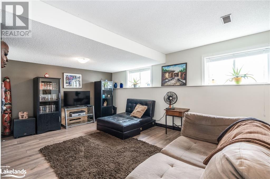 9 Godden Street, Collingwood, Ontario  L9Y 4S4 - Photo 14 - 40535549