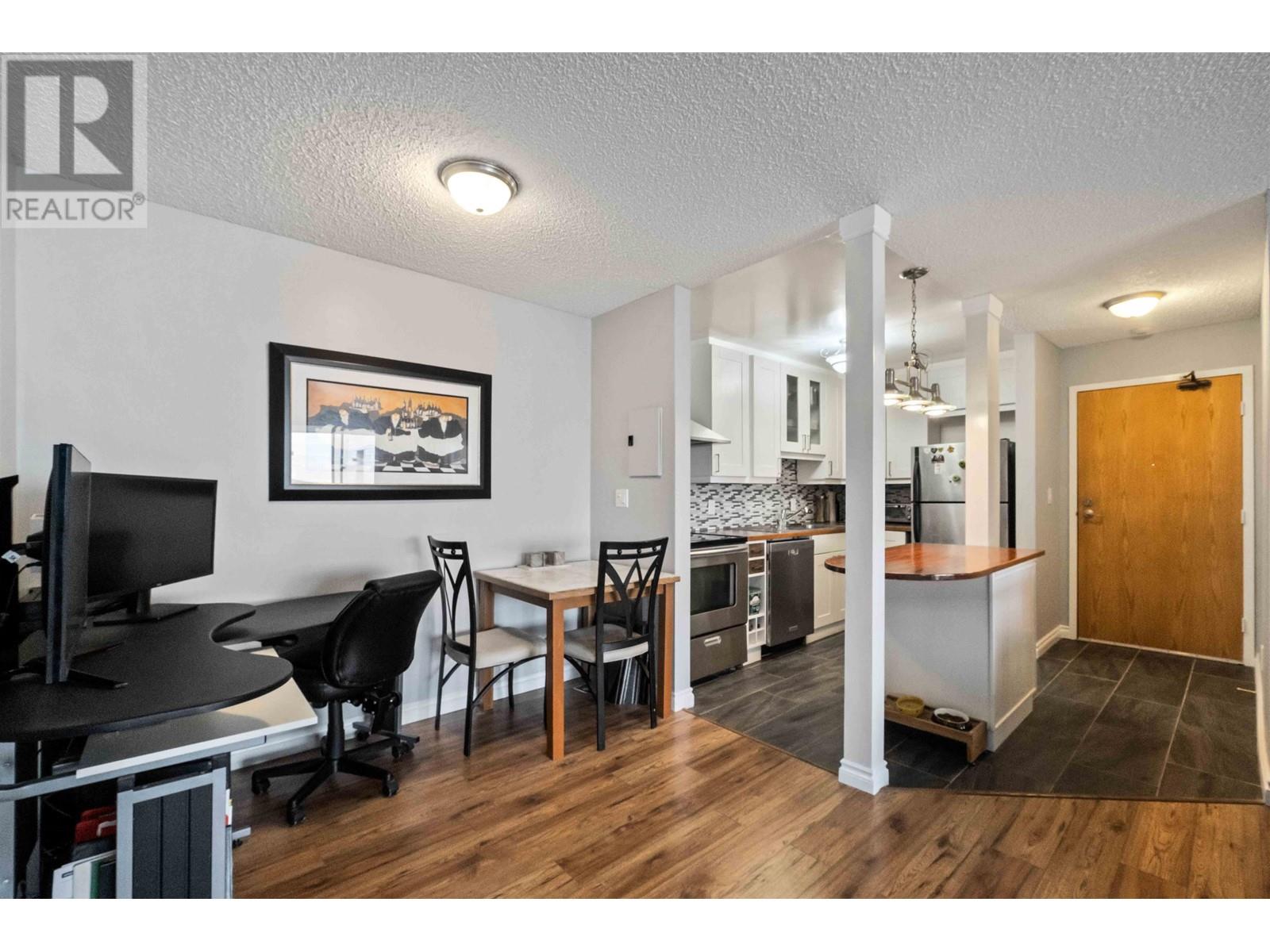 305 12170 222 Street, Maple Ridge, British Columbia  V2X 8H1 - Photo 8 - R2845887
