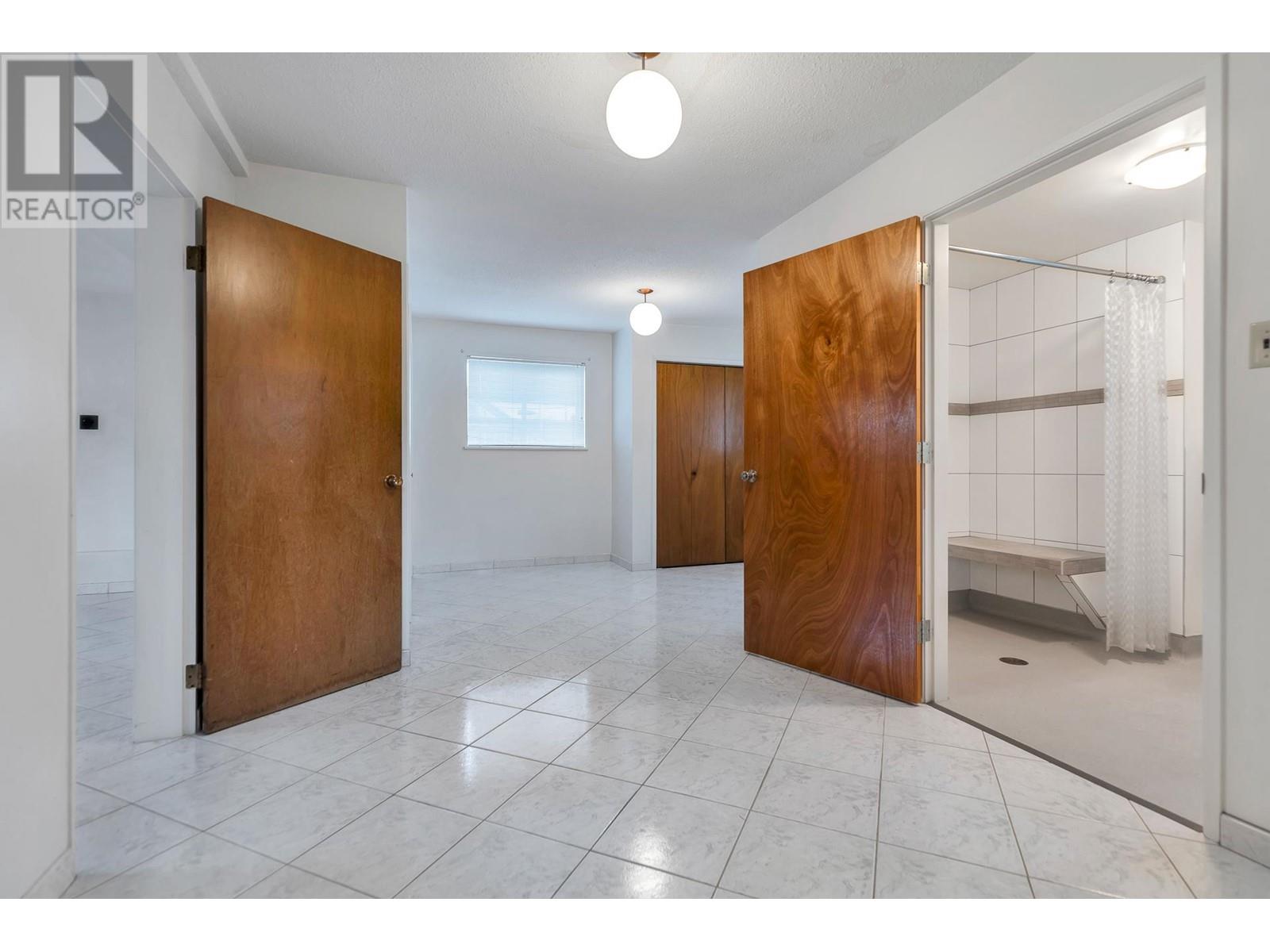 2425 Kitchener Street, Vancouver, British Columbia  V5K 3C4 - Photo 15 - R2845885