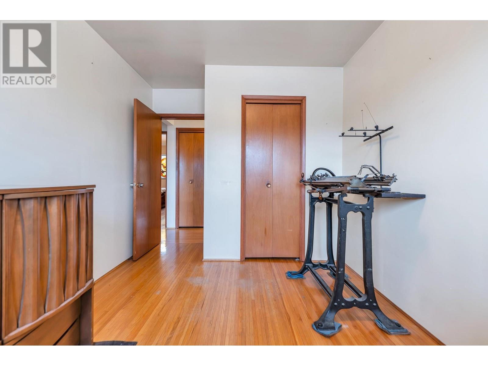 2425 Kitchener Street, Vancouver, British Columbia  V5K 3C4 - Photo 9 - R2845885
