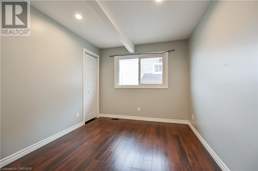 18 Antwerp Street, St. Catharines, Ontario  L2S 1V8 - Photo 12 - 40535886