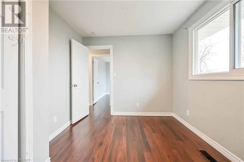 18 Antwerp Street, St. Catharines, Ontario  L2S 1V8 - Photo 13 - 40535886