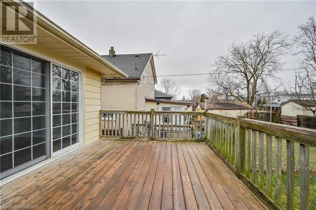 18 Antwerp Street, St. Catharines, Ontario  L2S 1V8 - Photo 23 - 40535886
