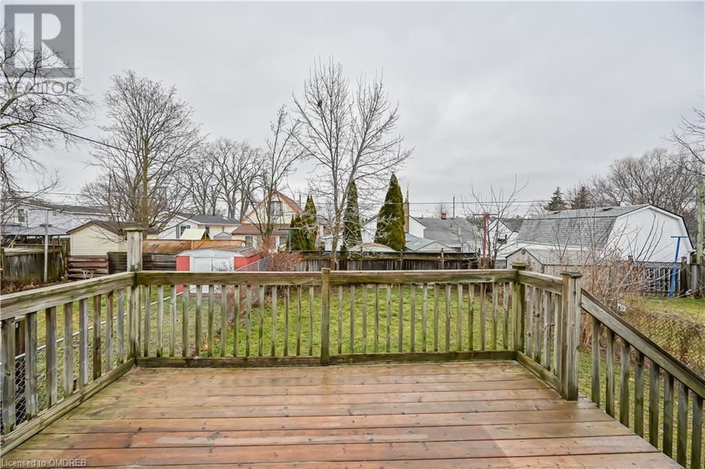 18 Antwerp Street, St. Catharines, Ontario  L2S 1V8 - Photo 24 - 40535886
