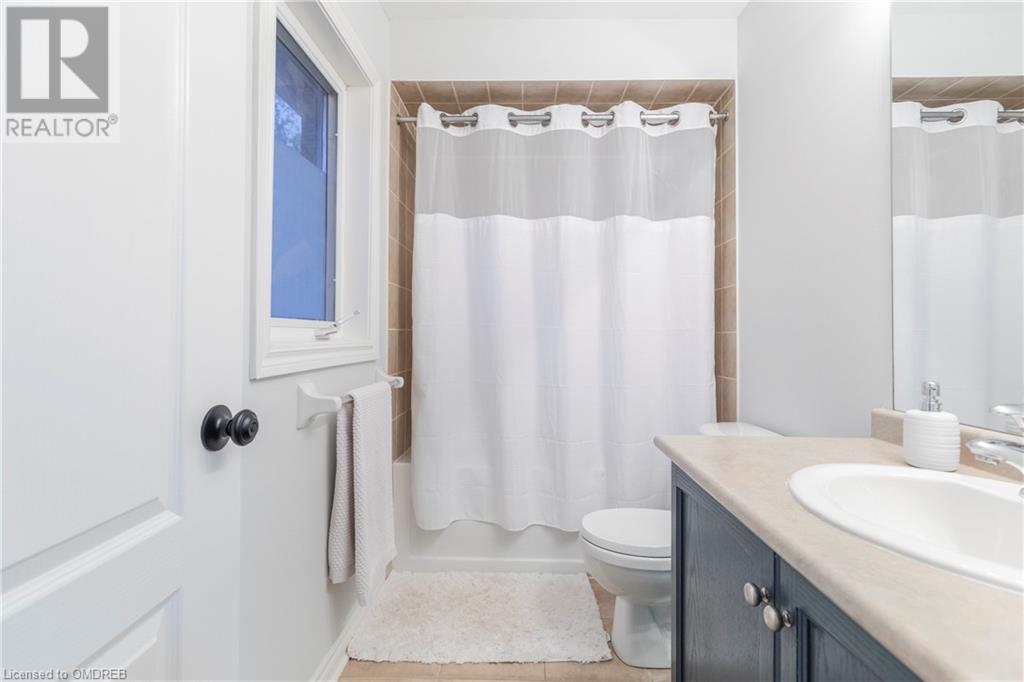 149 Spring Azure Crescent, Oakville, Ontario  L6L 6V7 - Photo 36 - 40534637