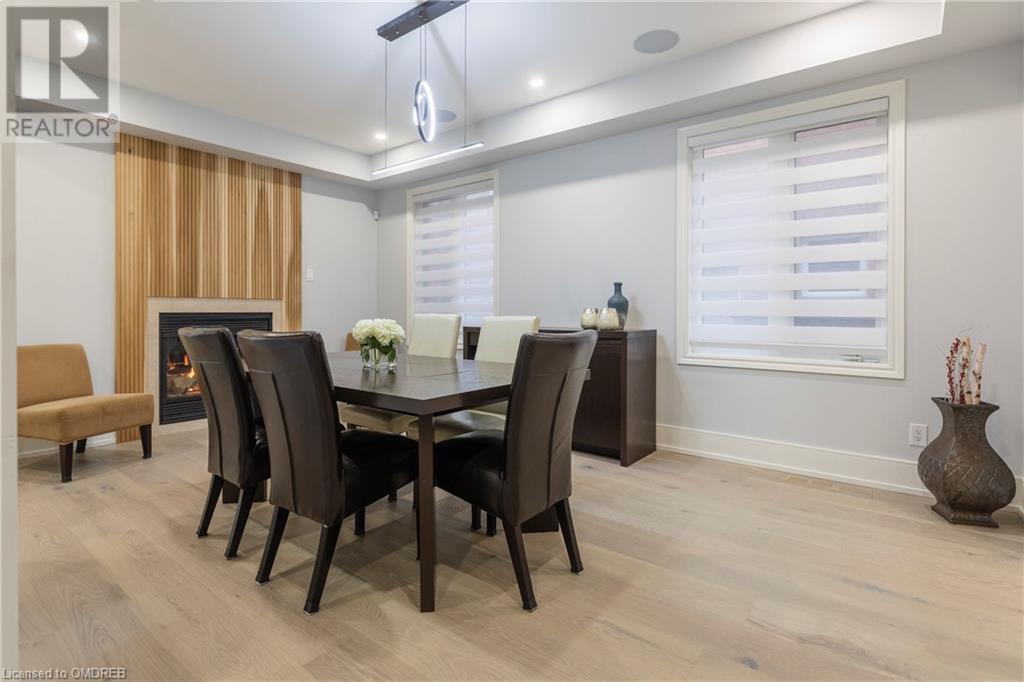 149 Spring Azure Crescent, Oakville, Ontario  L6L 6V7 - Photo 9 - 40534637
