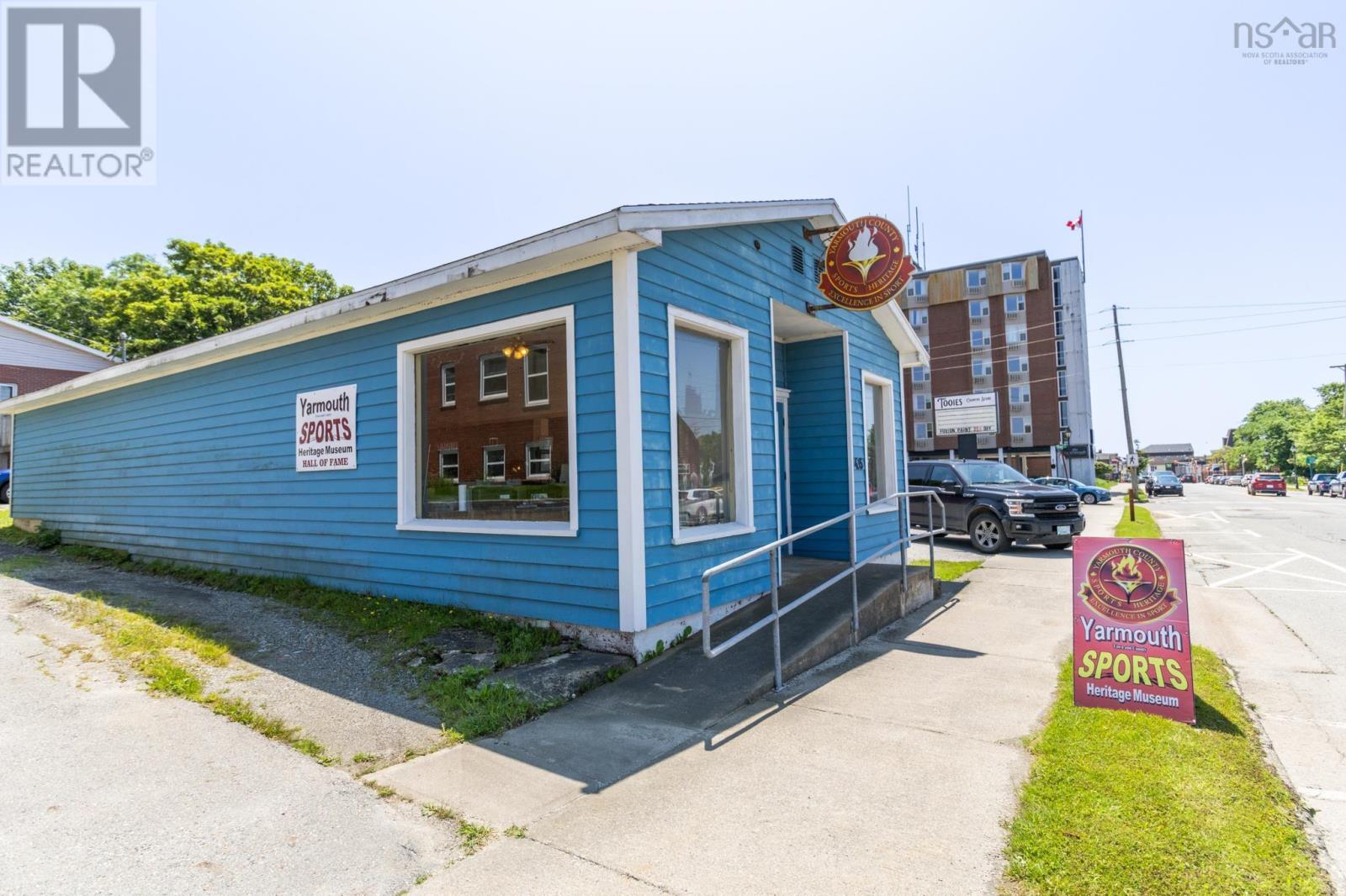 435 Main Street, Yarmouth, Nova Scotia  B5A 1G6 - Photo 1 - 202401989