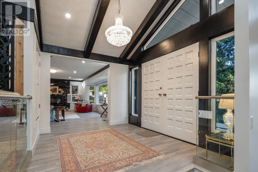 4621 Caulfeild Drive, West Vancouver, British Columbia  V7W 1E9 - Photo 4 - R2845921