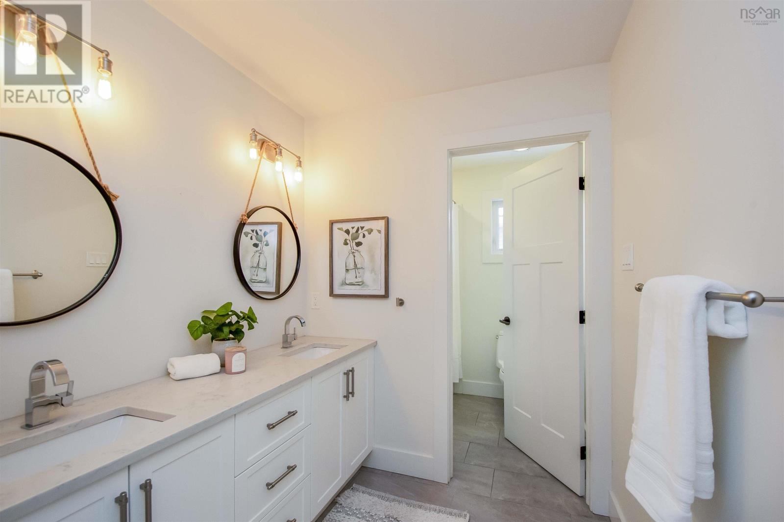 24 Crownridge Drive, West Bedford, Nova Scotia  B4B 0X4 - Photo 34 - 202402000