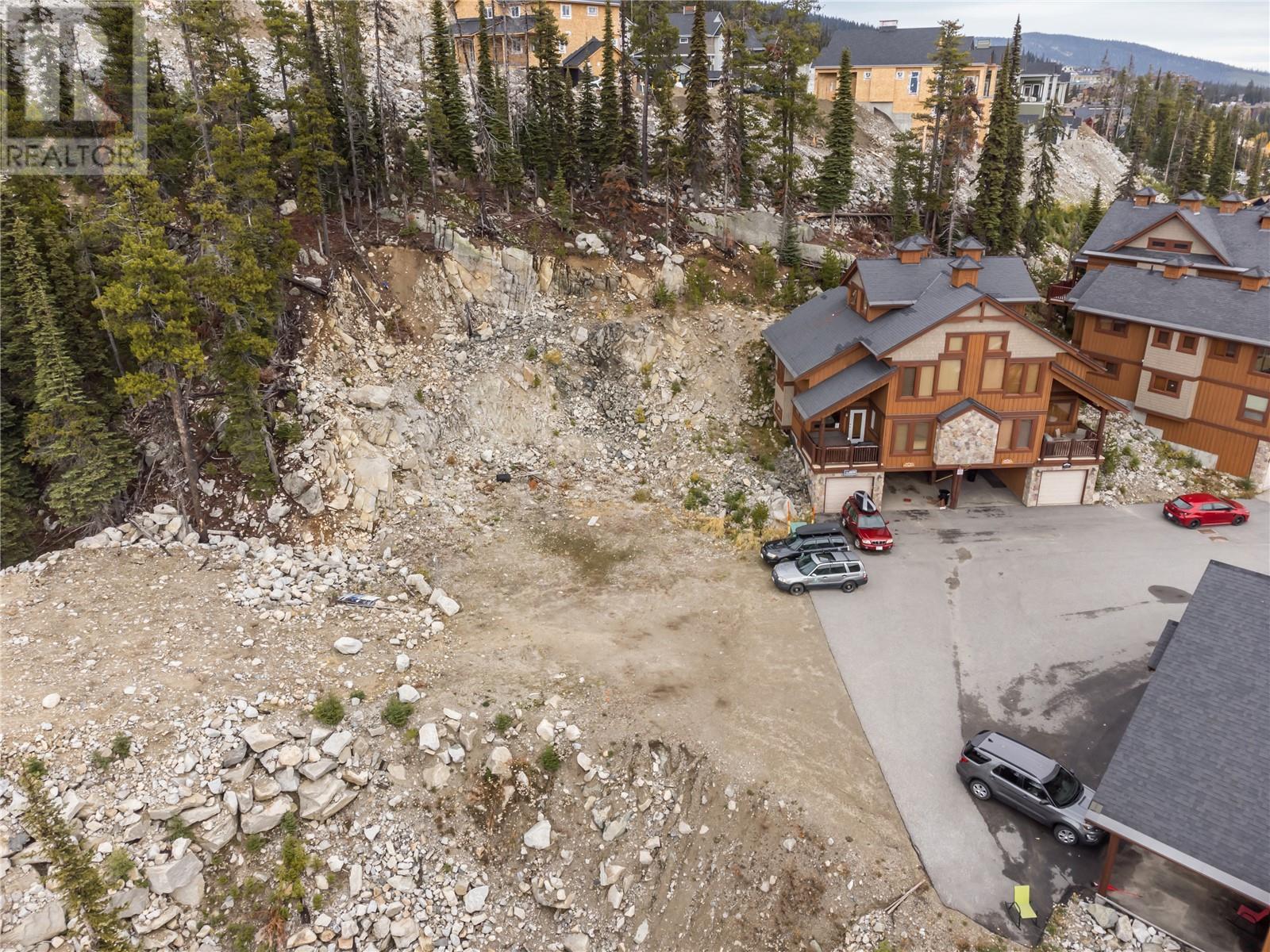 140A/B Forest Lane, big white, British Columbia