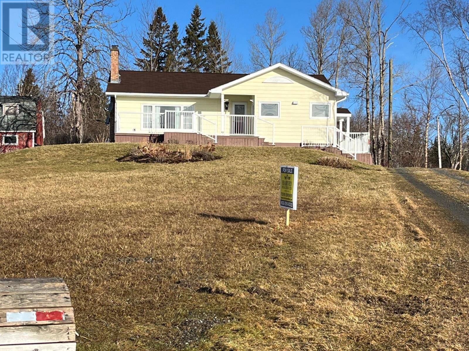 647 Baddeck Bay Road, Baddeck Bay, Nova Scotia  B0E 1B0 - Photo 1 - 202401954