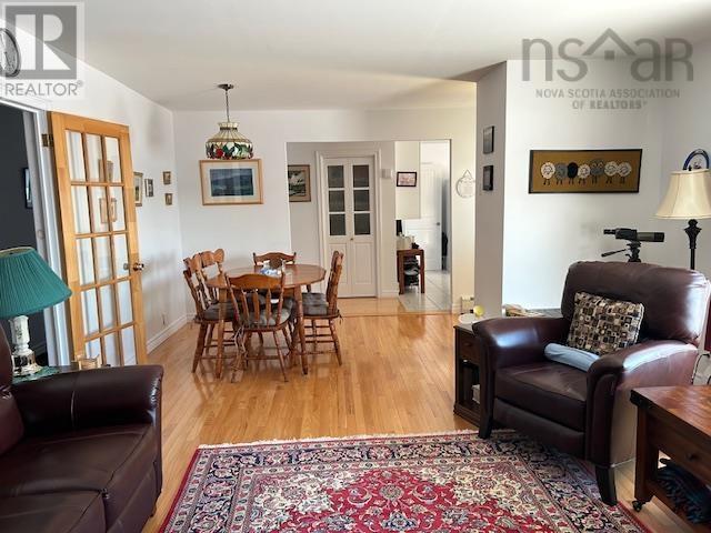 647 Baddeck Bay Road, Baddeck Bay, Nova Scotia  B0E 1B0 - Photo 10 - 202401954