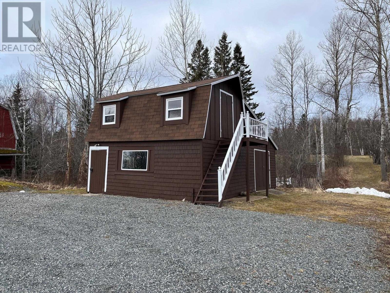 647 Baddeck Bay Road, Baddeck Bay, Nova Scotia  B0E 1B0 - Photo 2 - 202401954
