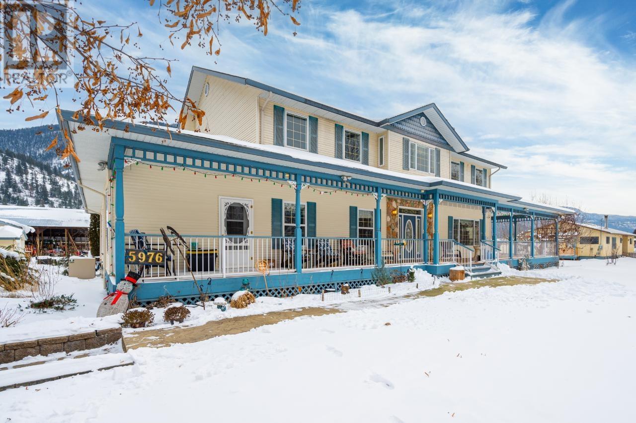 5976 Vla Rd, Chase, British Columbia  V0E 1M1 - Photo 3 - 176514