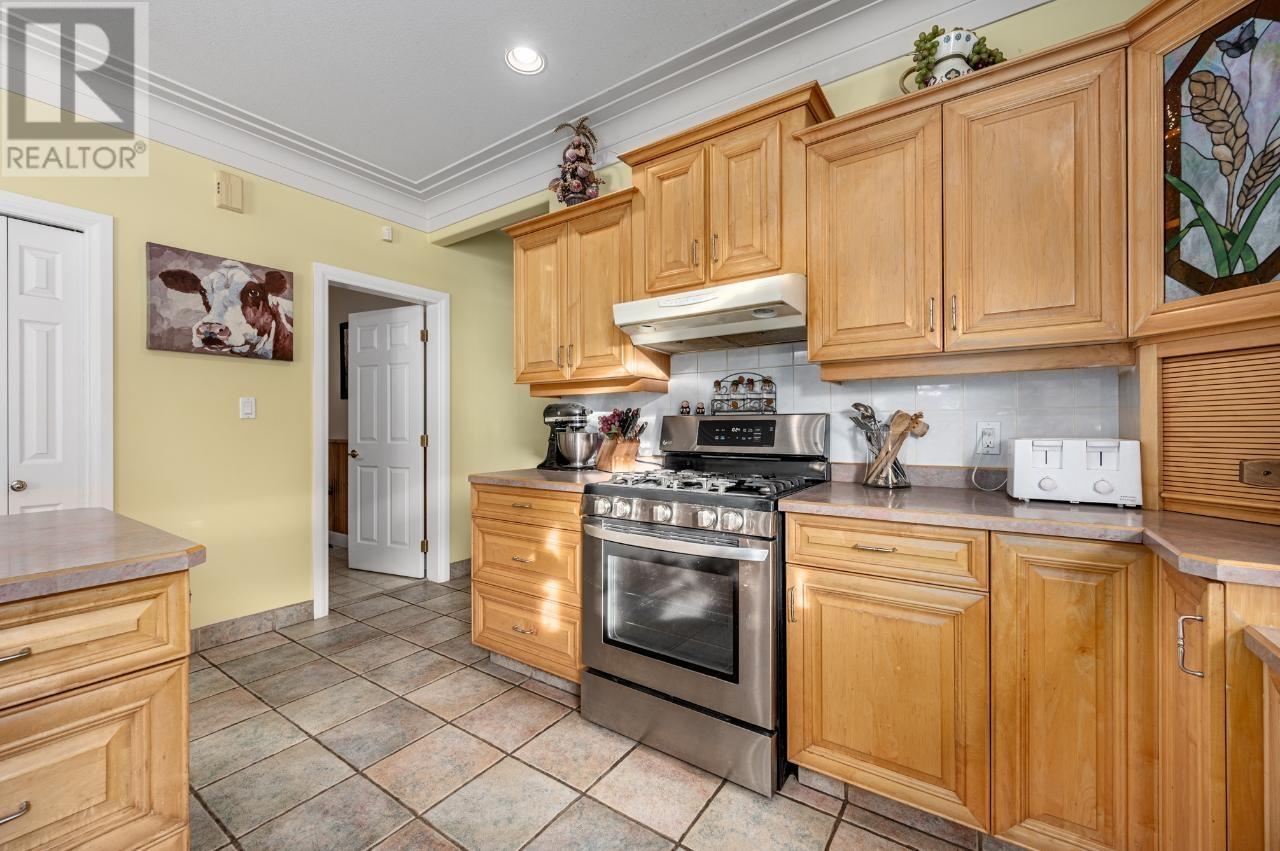 5976 Vla Rd, Chase, British Columbia  V0E 1M1 - Photo 22 - 176514