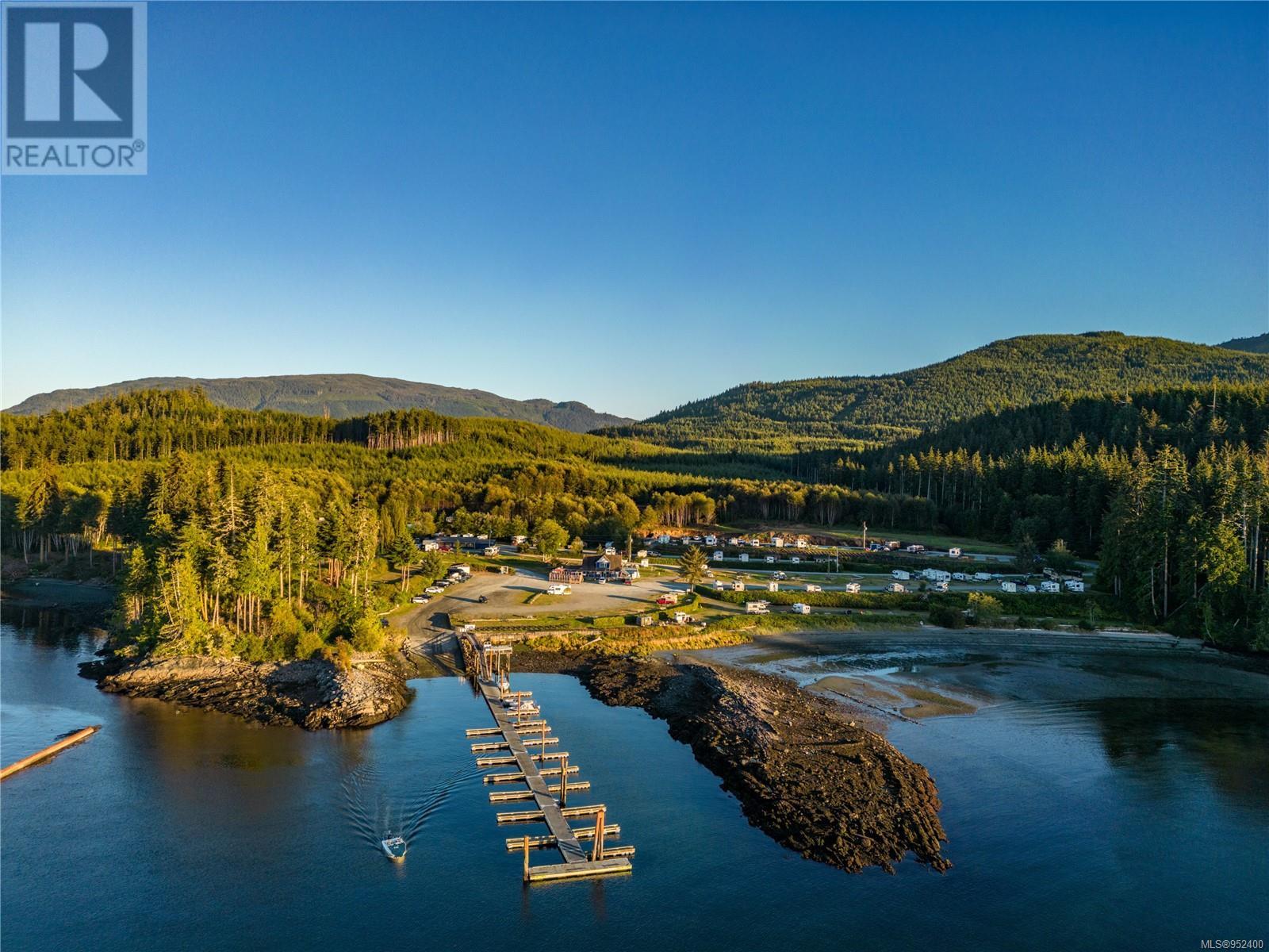 17 1 Alder Bay Rd, Port Mcneill, British Columbia  V0N 2R0 - Photo 4 - 952400