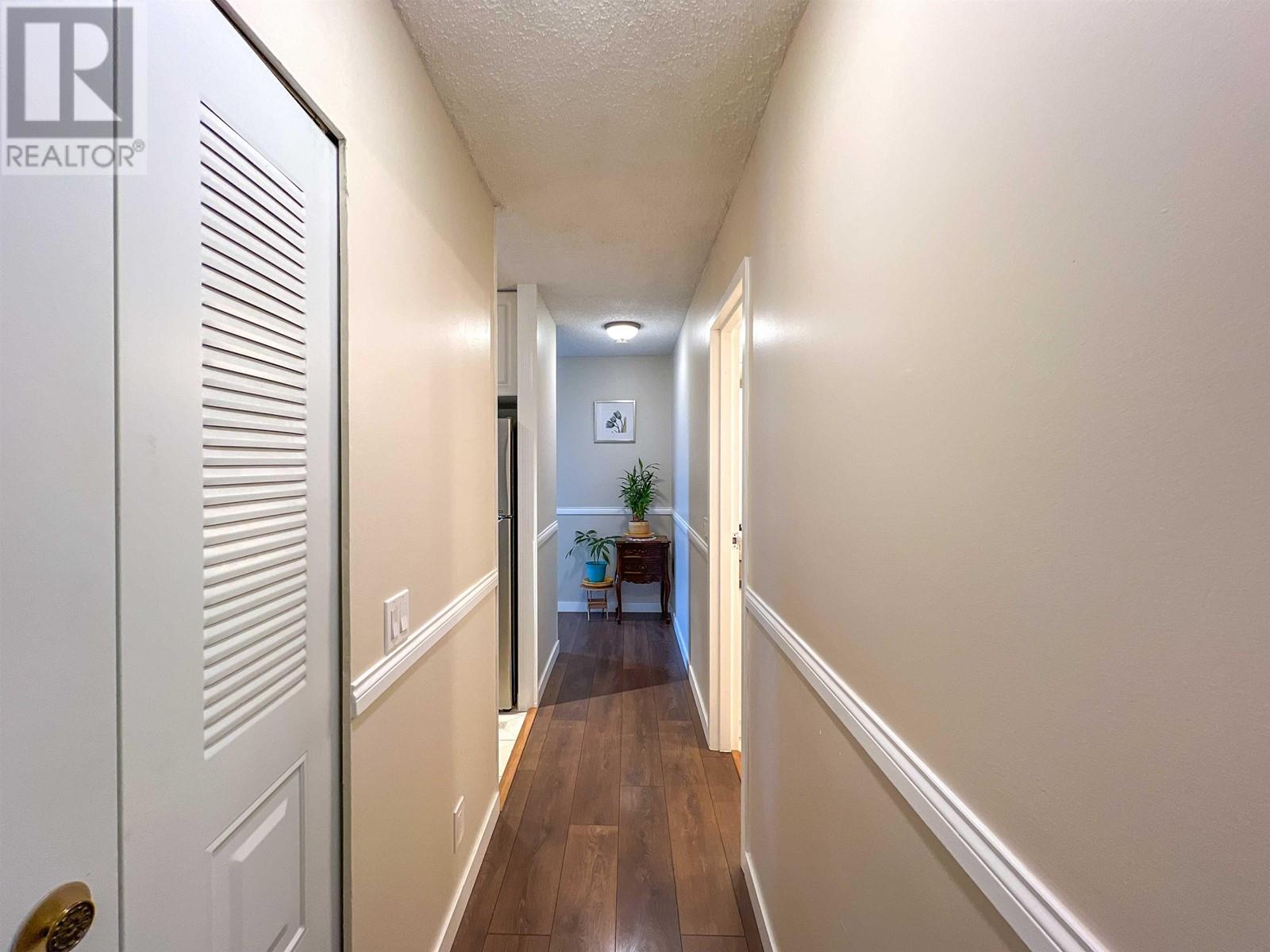 2002 3970 Carrigan Court, Burnaby, British Columbia  V3N 4S5 - Photo 11 - R2846006