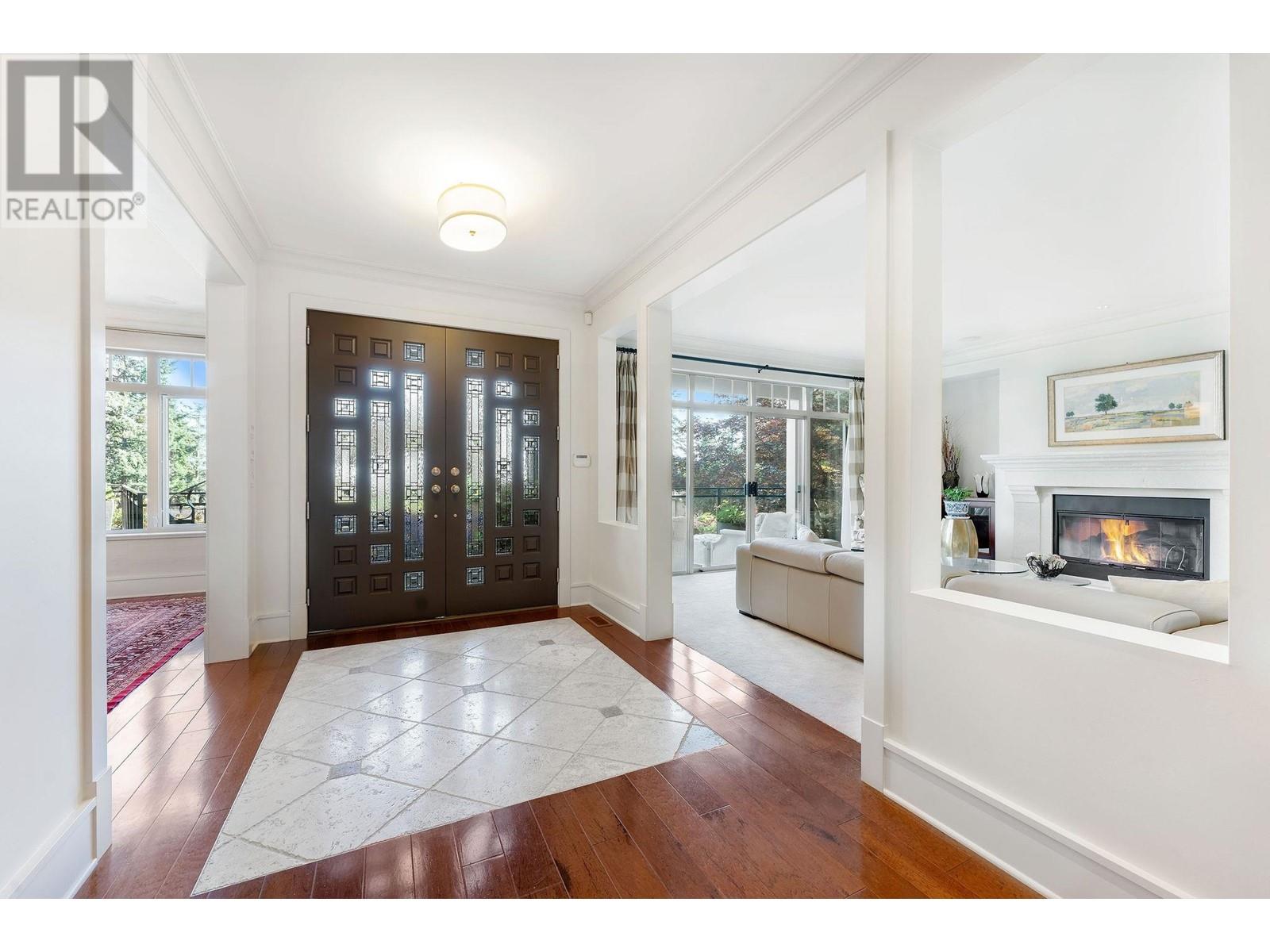 4845 Vista Place, West Vancouver, British Columbia  V7W 3E7 - Photo 5 - R2846092