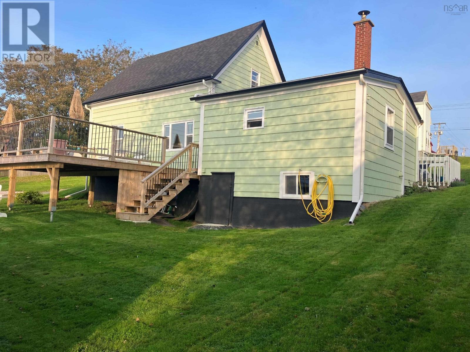 9 Catherine Street, Yarmouth, Nova Scotia  B5A 2Z1 - Photo 9 - 202402043