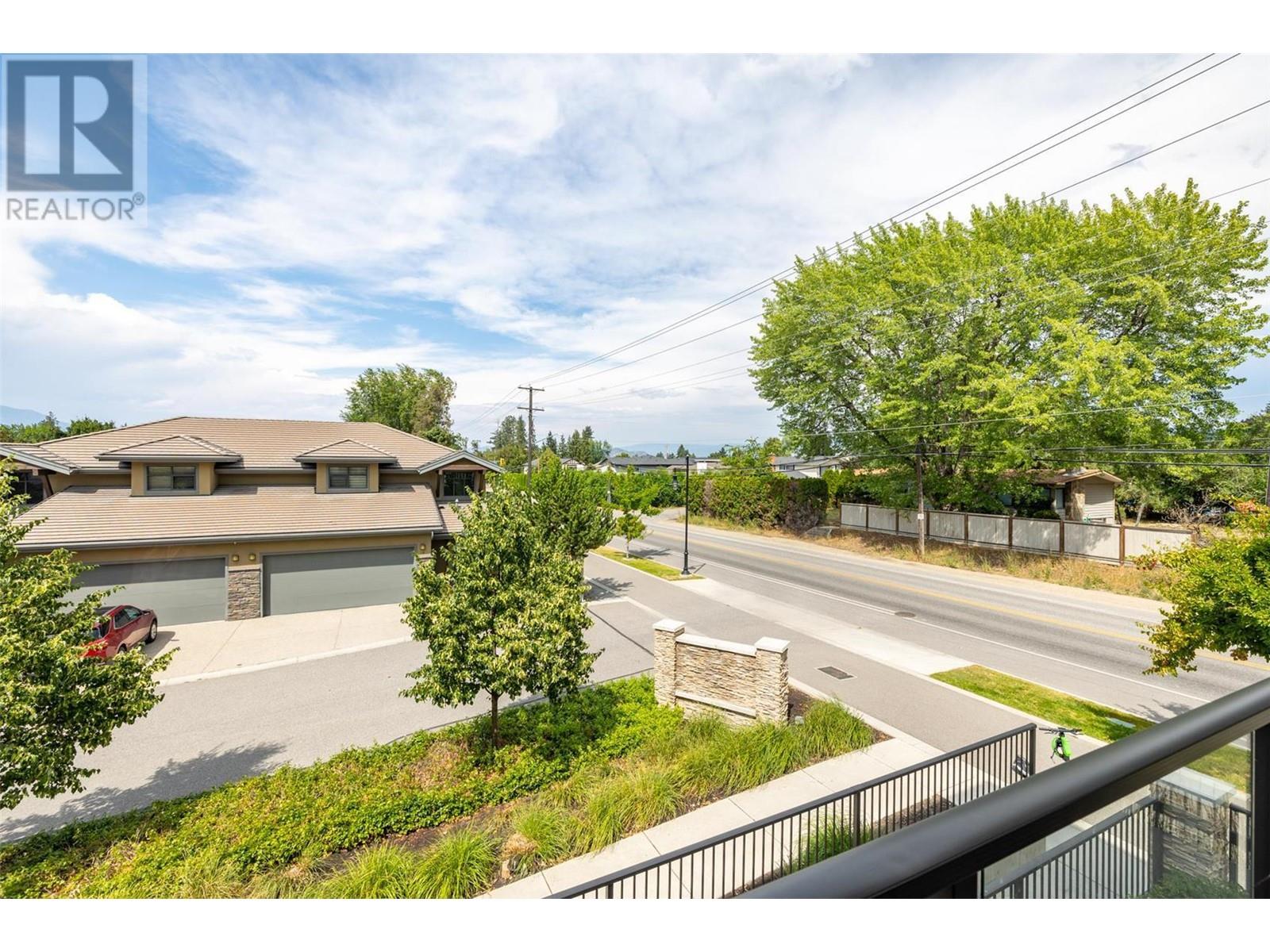 4380 Lakeshore Road Unit# 215 Kelowna