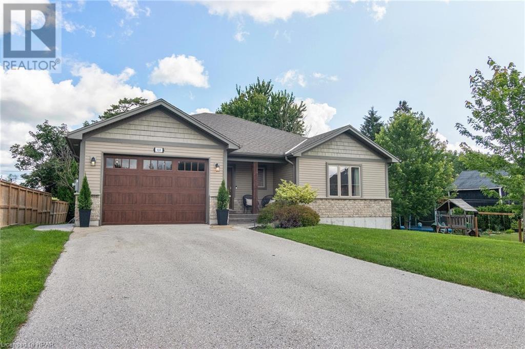 137 Tuffy Macdougall Court, Harriston, Ontario  N0G 1Z0 - Photo 36 - 40535570