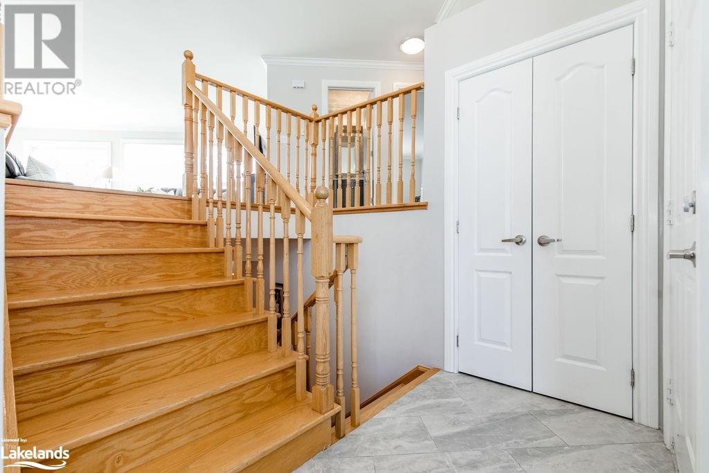 23 Briarwood Place, Wasaga Beach, Ontario  L9Z 2N9 - Photo 3 - 40535330