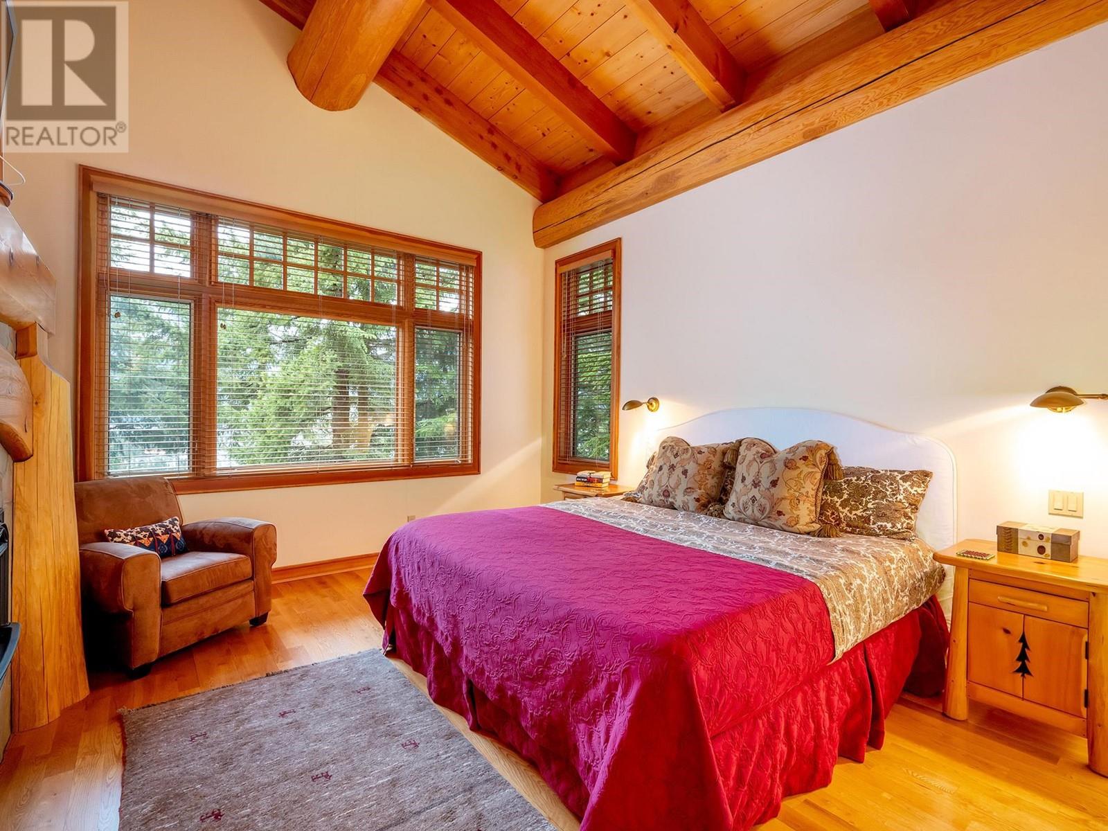 3826 Sunridge Drive, Whistler, British Columbia  V8E 0W1 - Photo 10 - R2846126